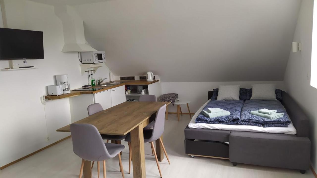 Hateigi 3 Guest house Hella